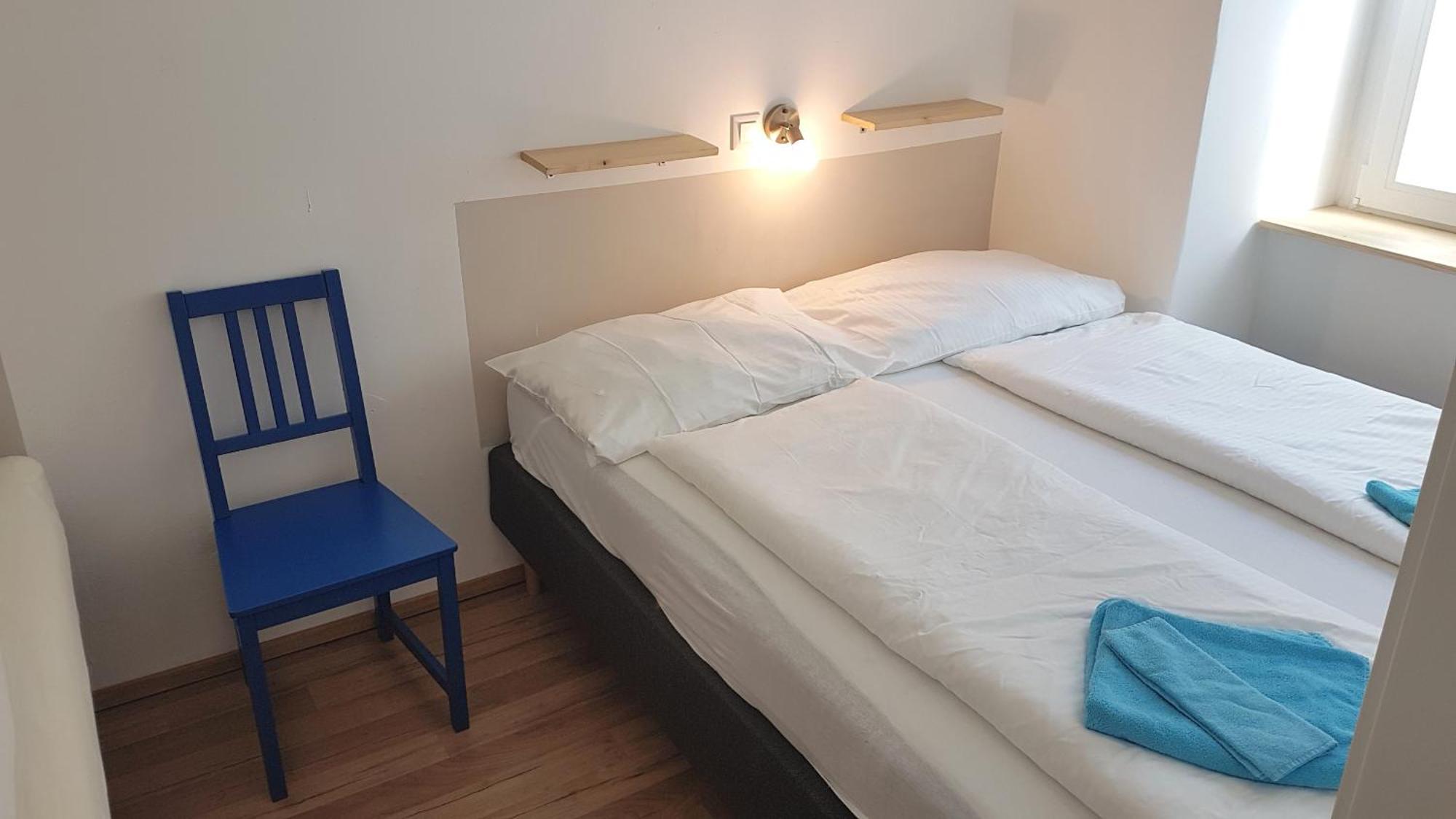 Sobieski Town Apartments Wina Ruang foto